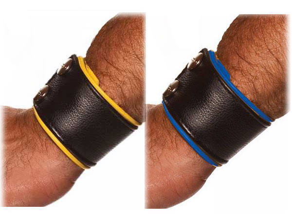 image extraite bracelet force cuir colt bleu